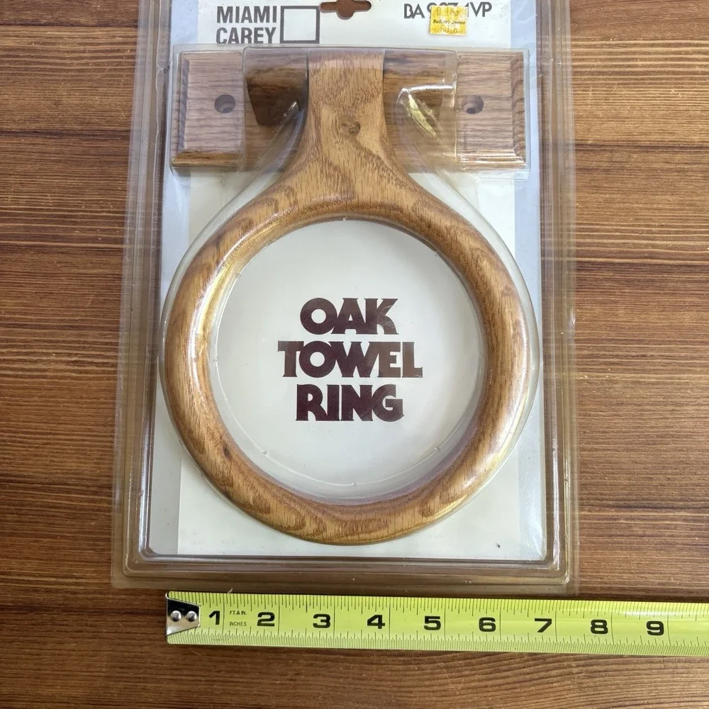 Vintage Miami Carey Oak Towel Ring Toilet Paper Holder Set NOS Made Taiwan